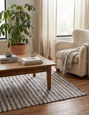 2' 11 x 5' 1 Hand Knotted Moroccan Wool Rug