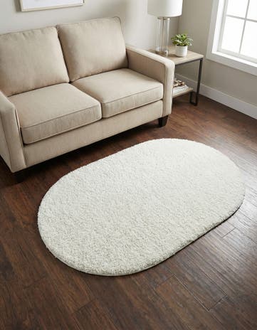 Snow White Everyday Shag Oval Rug