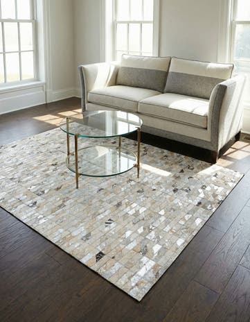 4' 6 x 6' 6 Cowhide Stocks Rug