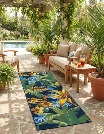 2' 7 x 7' Easy-Clean Botanical Indoor / Outdoor Runner Rug