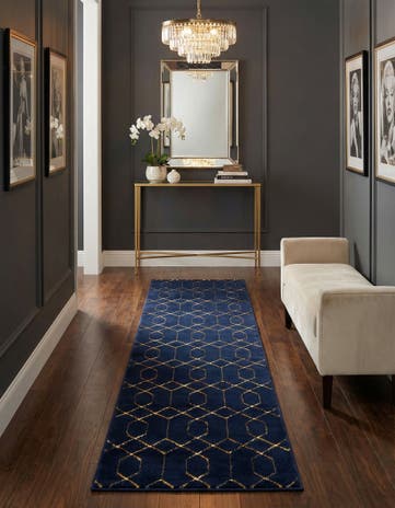 2' x 10' Marilyn Monroe&trade; Glam Trellis Runner Rug