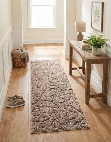 2' x 6' 7 Botanical Shag Runner Rug