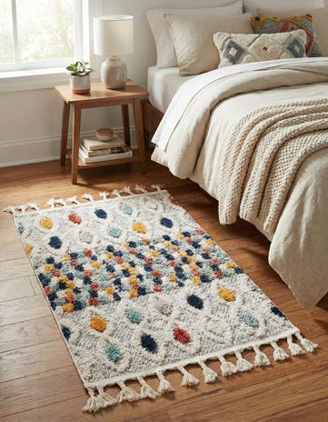2' x 3' 2 Cherokee Rug