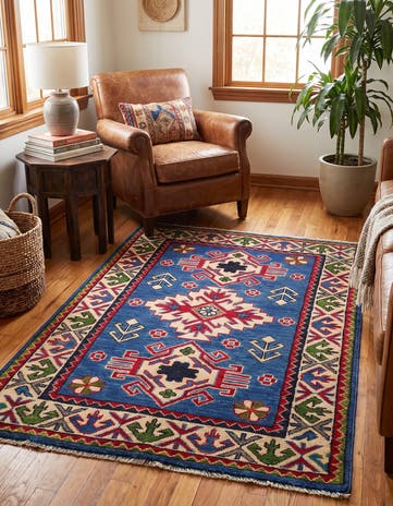 2' 9 x 4' 1 Hand Knotted Kazak Rug