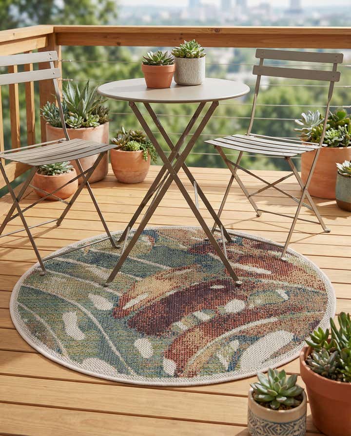 3' 3 x 3' 3 Easy-Clean Baja Indoor / Outdoor Round Rug
