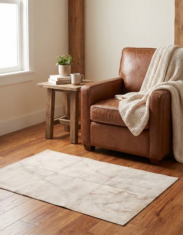 2' 1 x 3' Cowhide Leather Rug