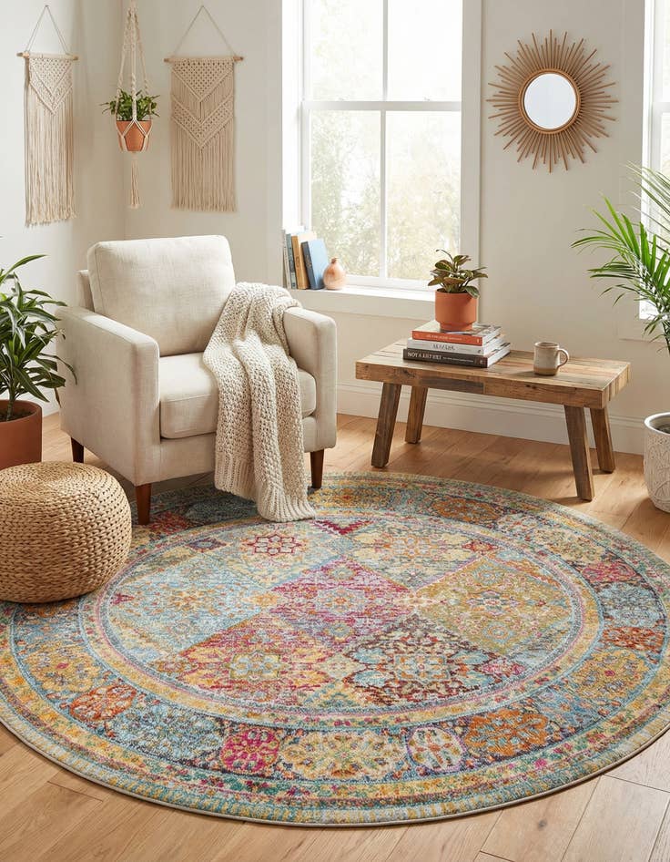 Detail image of 6' x 6' Santiago Round Rug