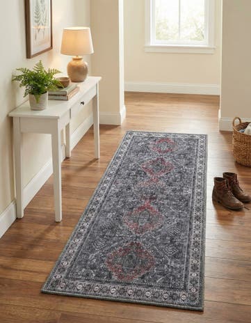 2' x 5' 1 Washable Timeless Runner Rug
