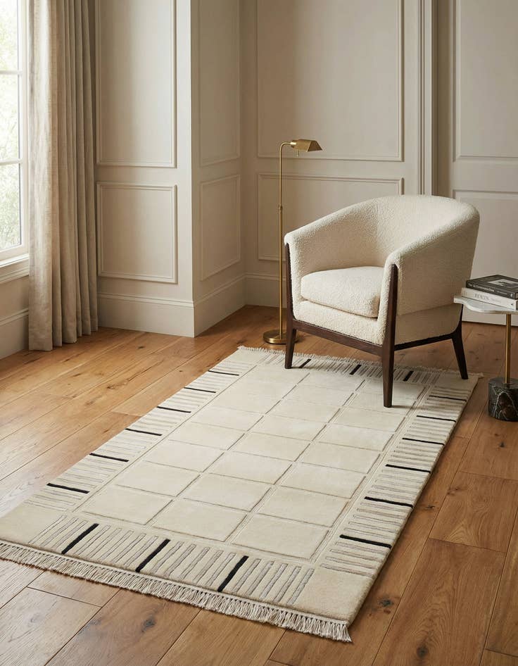 Detail image of 3' x 4' 11 Hand Knotted Darya Wool Rug