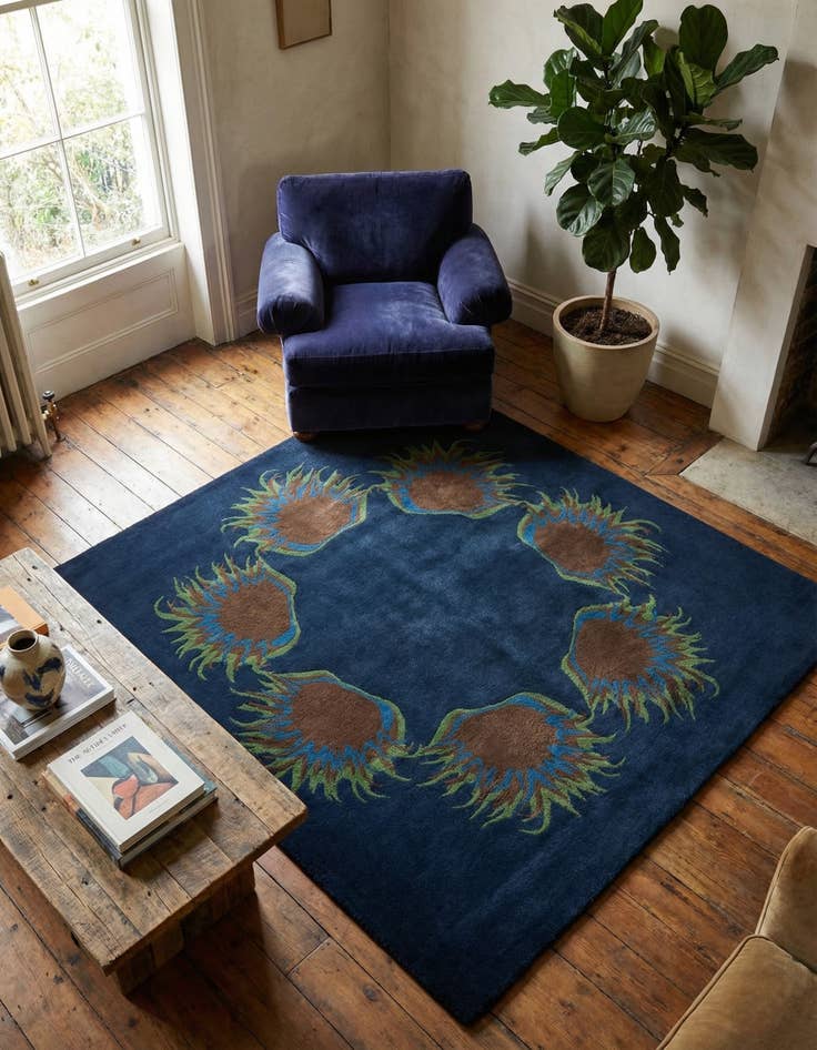 Detail image of 7' 6 x 7' 7 Luna Square Rug