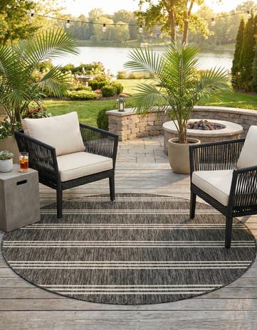 Charcoal Gray Easy-Clean Jill Zarin Anguilla Indoor / Outdoor Round Rug