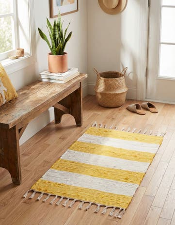 2' 2 x 3' 1 Hand Woven Chindi Rag Rug
