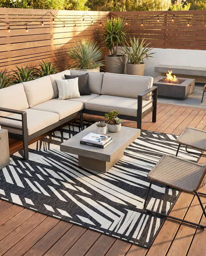 10' x 10' Easy-Clean Modern Indoor / Outdoor Square Rug