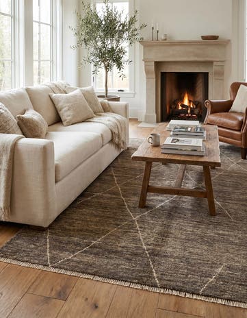 4' 7 x 6' 5 Hand Knotted Moroccan Wool Rug