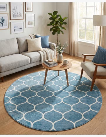 5' 3 x 5' 3 Lattice Frieze Round Rug