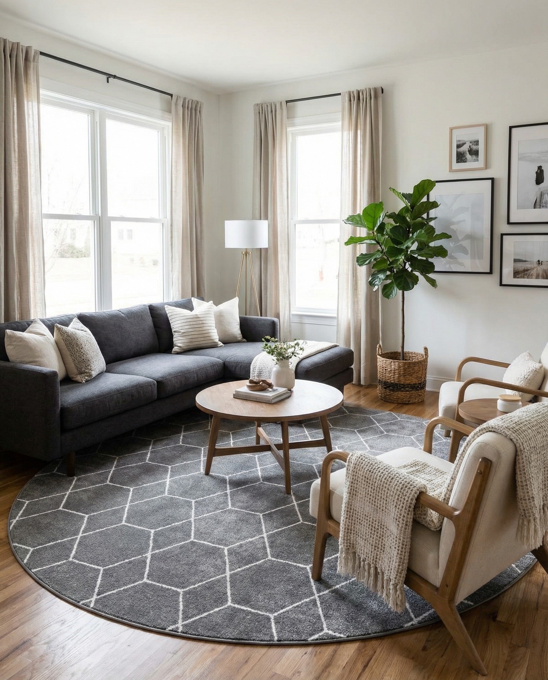 12' x 12' Trellis Frieze Round Rug