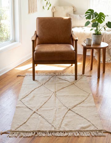 3' 4 x 4' 9 Hand Knotted Moroccan Wool Rug