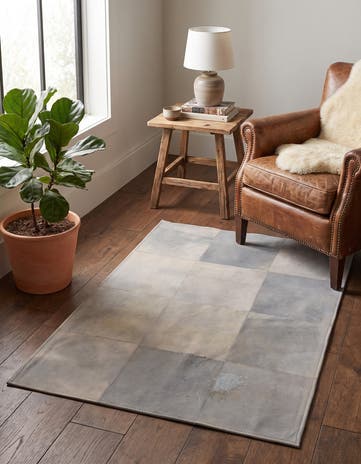 2' x 3' Cowhide Rug