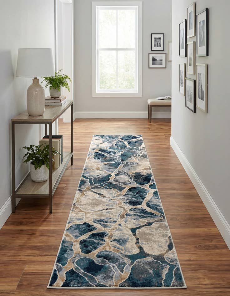 Detail image of 2' x 7' Gossamer Runner Rug