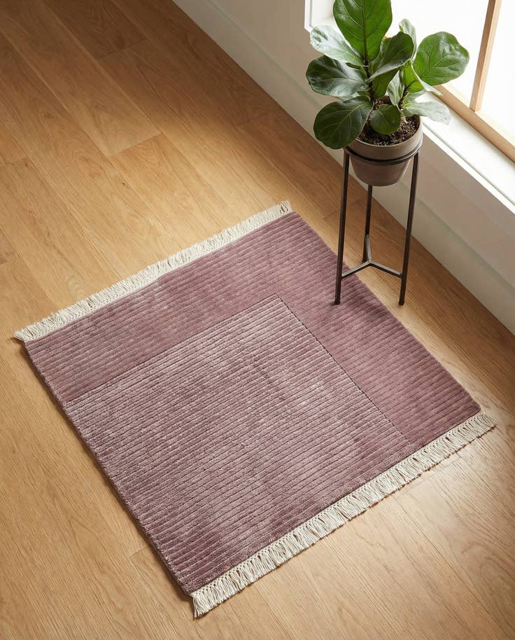 Detail image of 2' 5 x 2' 6 Hand Knotted Darya Wool Square Rug