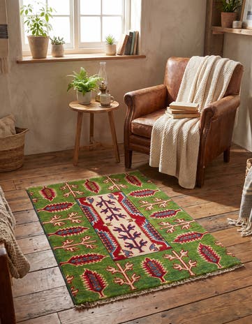 2' 1 x 3' Hand Knotted Kazak Rug