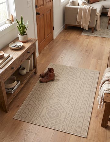2' x 3' Contour Rug