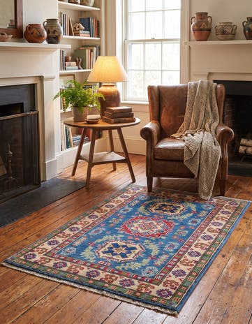 2' 8 x 3' 11 Hand Knotted Kazak Rug