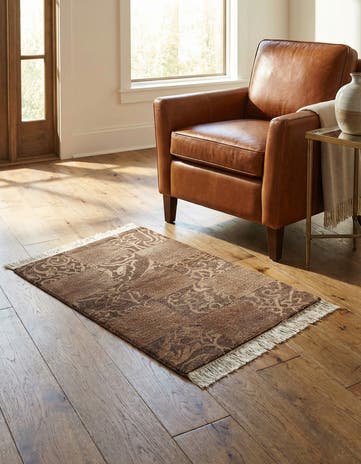 2' 9 x 4' 11 Hand Knotted Darya Wool Rug