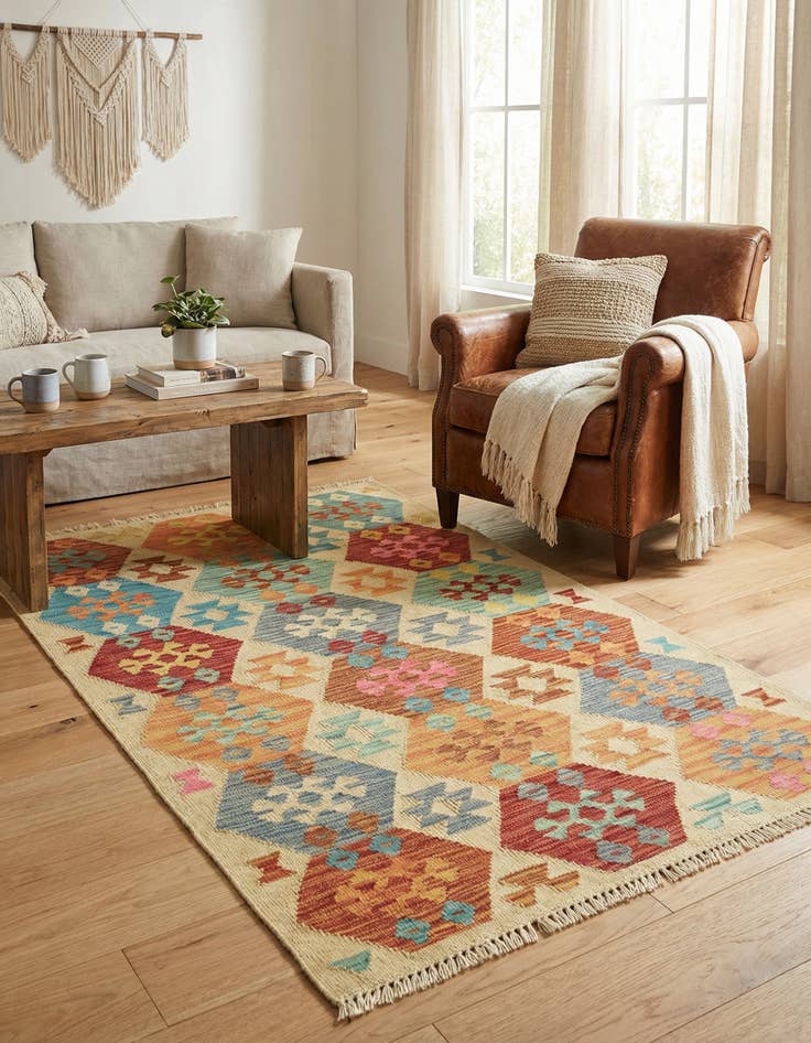 Detail image of 3' 2 x 4' 10 Hand Woven Kilim Maymana Wool Rug