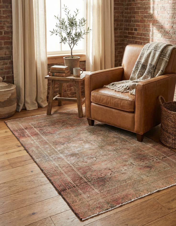 Detail image of 3' x 5' 9 Hand Knotted Ultra Vintage Persian Wool Rug