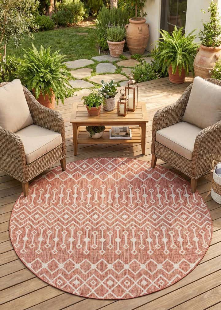 7' 10 x 7' 10 Easy-Clean Trellis Indoor / Outdoor Round Rug