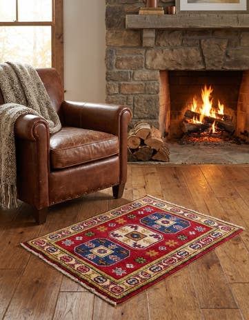 2' x 3' Hand Knotted Kazak Rug