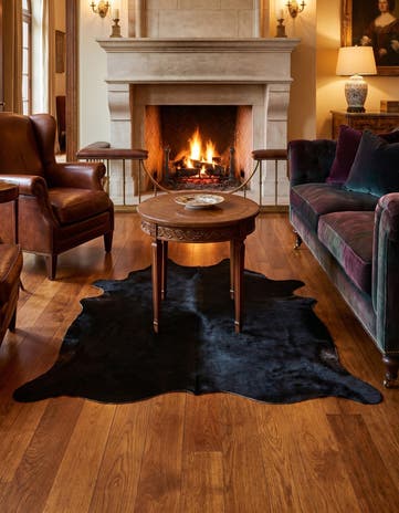 4' 9 x 4' 11 Cowhide Leather Square Rug