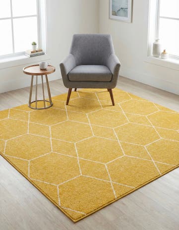 6' x 6' Lattice Frieze Square Rug
