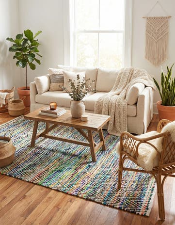 5' 1 x 8' Hand Woven Chindi Chevron Rug