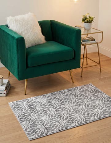 3' x 5' 3 Marilyn Monroe&trade; Glam Dahlia Rug