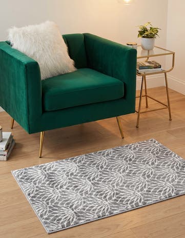 3' x 5' 3 Marilyn Monroe™ Glam Dahlia Rug