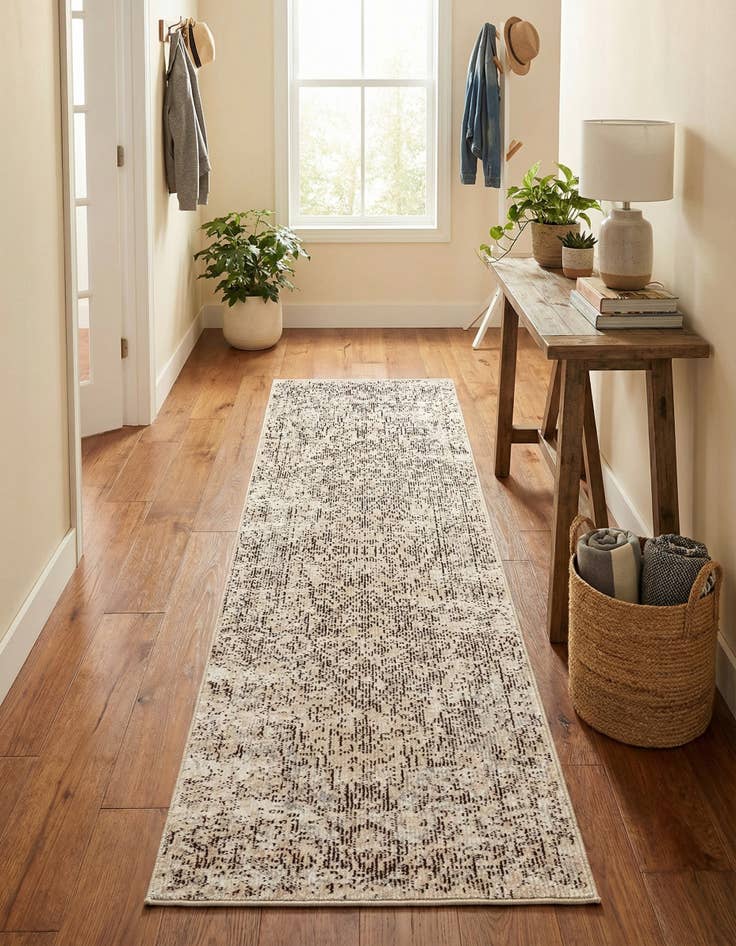 Detail image of 2' 2 x 6' Amulet Runner Rug