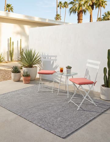 4' 1 x 6' 1 Easy-Clean Jill Zarin Palm Springs Indoor / Outdoor Rug