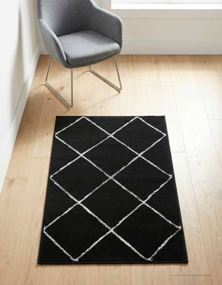 Detail image of 2' x 3' Vogue Geo Rug