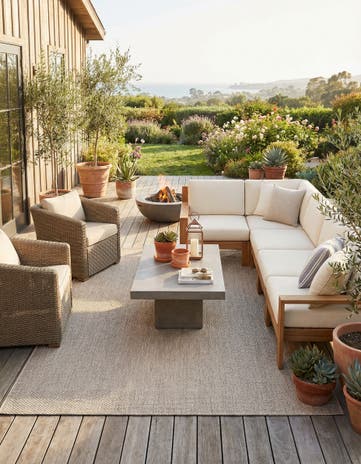 7' 10 x 10' Easy-Clean Solid Indoor / Outdoor Rug