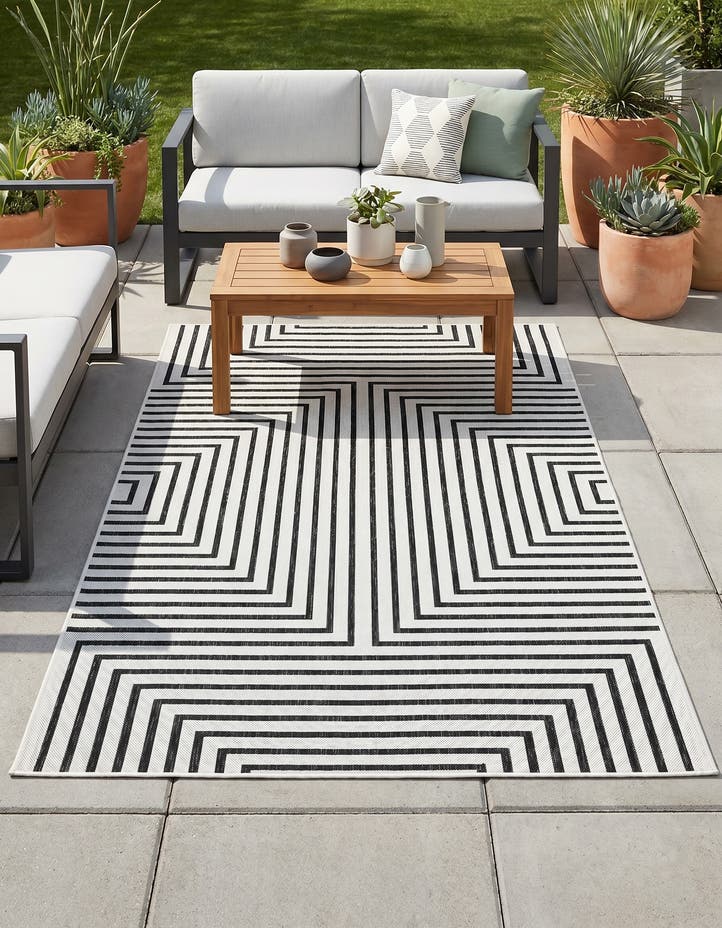 5' 3 x 8' Easy-Clean Modern Indoor / Outdoor...