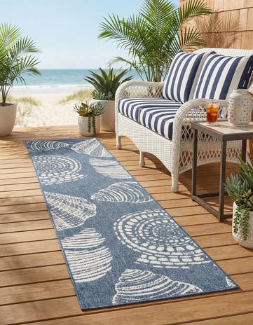 2' x 8' Easy-Clean Coastal Indoor / Outdoor Runner Rug
