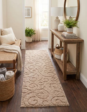 2' x 6' 7 Botanical Shag Runner Rug