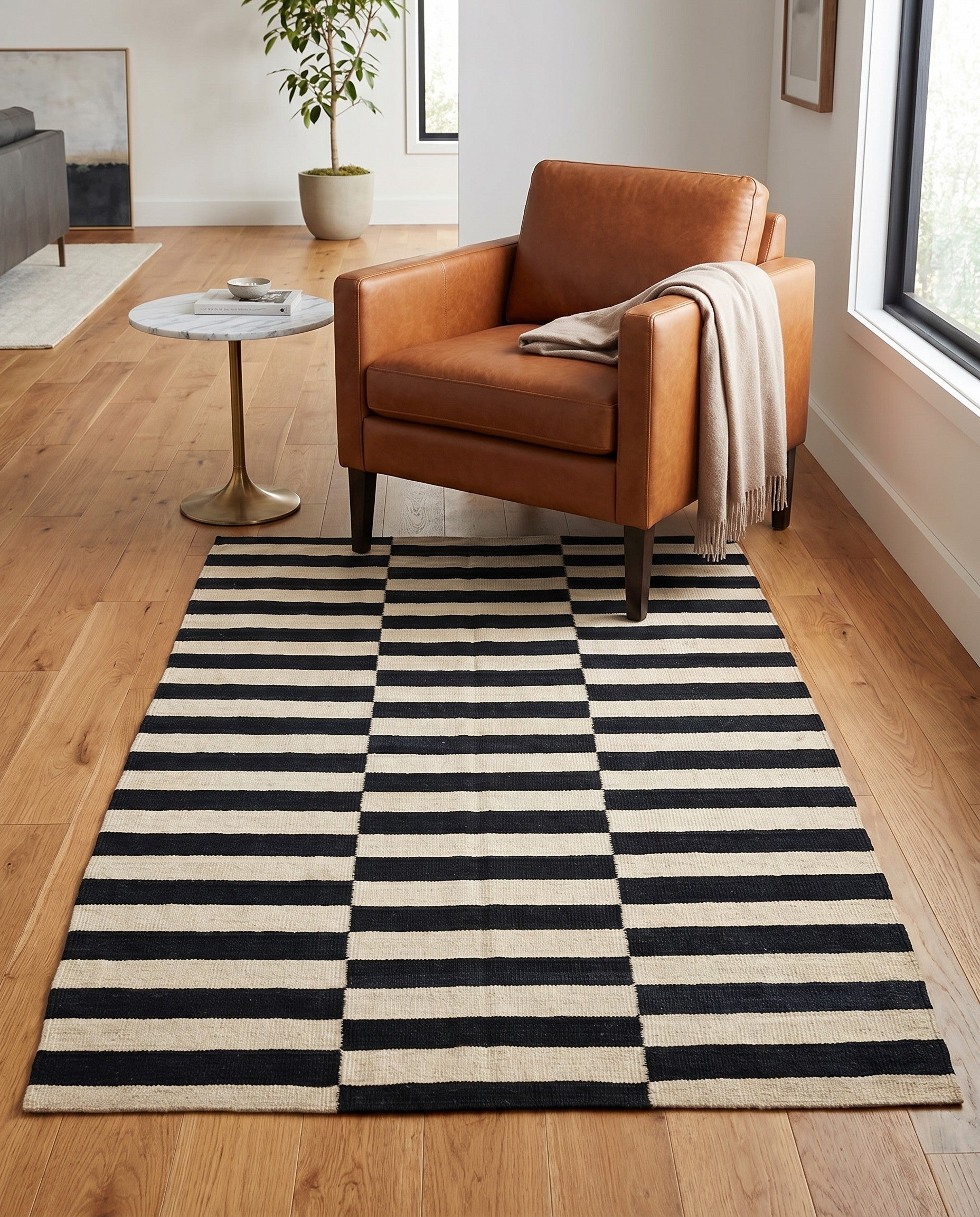 4' 1 x 5' 10 Hand Woven Kilim Modern Wool Rug