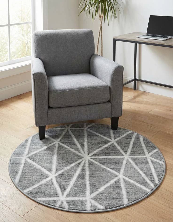 Detail image of 3' 3 x 3' 3 Lattice Trellis Round Rug