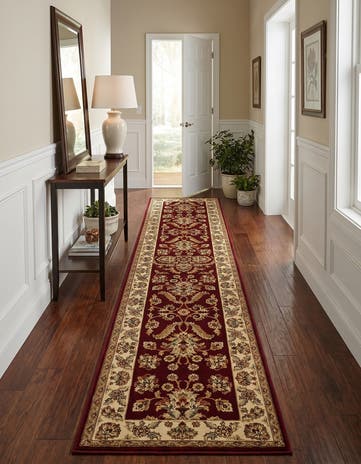 2' 7 x 12' Classic Agra Runner Rug