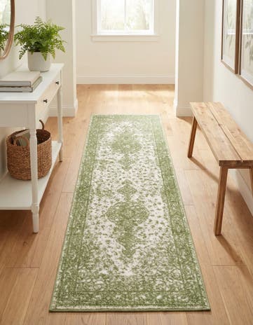 Green Bexley Runner Rug