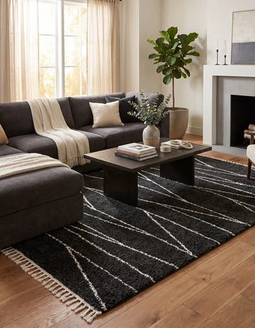 Black and White Serenity Shag Rug