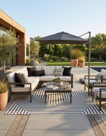 9' x 12' Easy-Clean Modern Indoor / Outdoor Rug